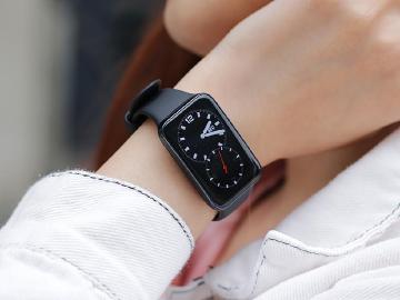 GNSS五星定位、全天血氧監測！小米手環7 Pro開箱