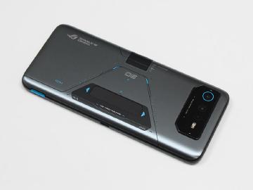 華碩ROG Phone 7傳維持6千電量 多個版本跑分成績再洩