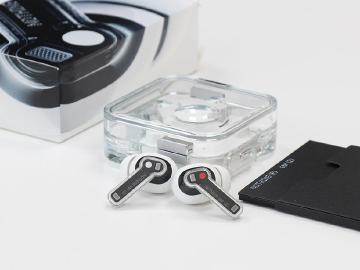 透明外殼、40db主動降噪 Nothing Ear 2真無線耳機開箱
