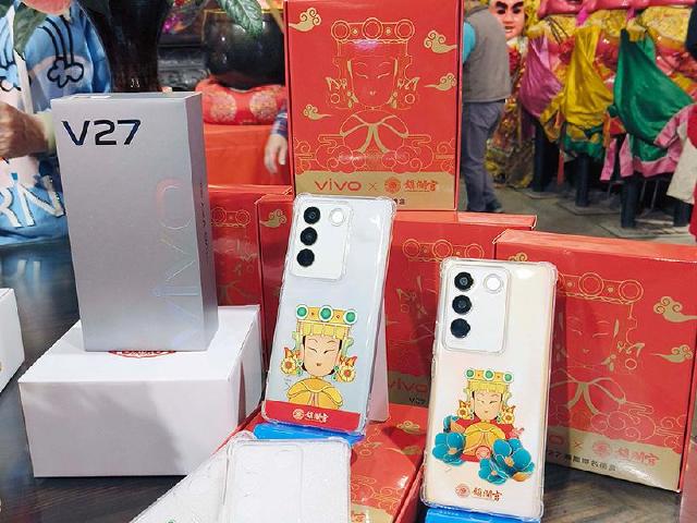 vivo攜手大甲鎮瀾宮行銷V27 5G 指定通路買就送媽祖加持聯名禮盒