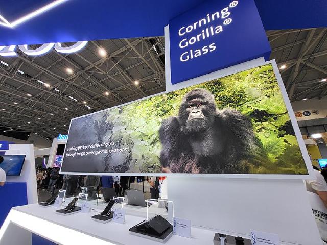 認識大猩猩玻璃！康寧在智慧顯示展秀出多項技術應用