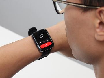 藍牙通話、GPS定位智慧手錶 realme Watch 3 Pro開箱