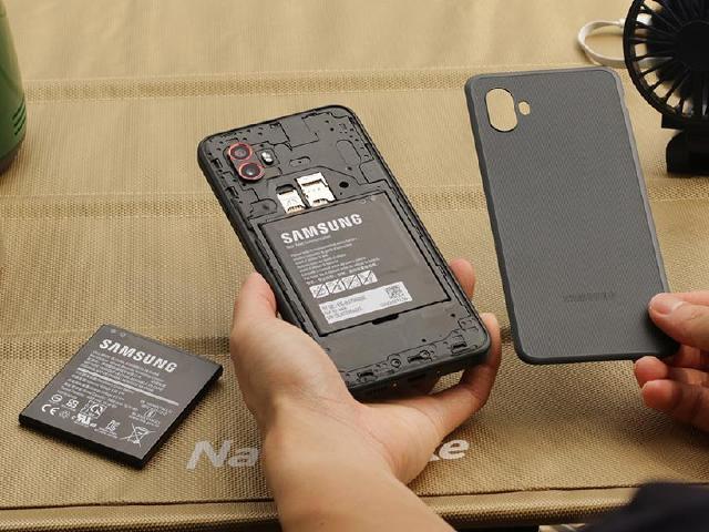 歐洲議會拍板定案！手機未來需採用可更換電池設計