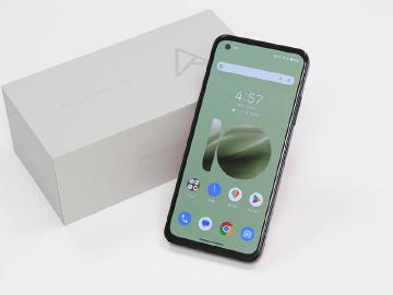 華碩小尺寸旗艦手機 16GB頂規版Zenfone 10跑分評測