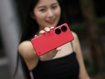 廣角更廣、六軸防手震再升級！ASUS Zenfone 10相機測試