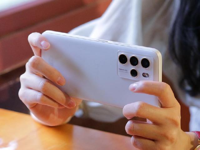 [SOGI調查報告]HTC U23 pro值不值得買？七成入手網友評價滿意