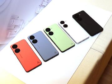 華碩否認Zenfone 10會是該系列最後一代 2024年還有新機