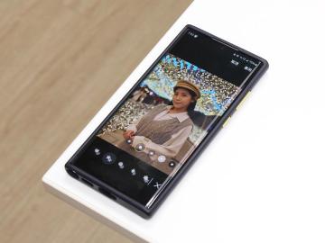 如何改變三星S22、S23人像照背景特效？10組光斑效果任你選