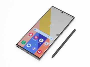 未授權的第三方手機保護貼盡量別用？三星提醒會有這些風險