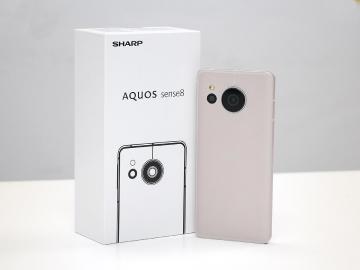 超輕量5G防水手機 SHARP AQUOS sense8開箱拍照與跑分