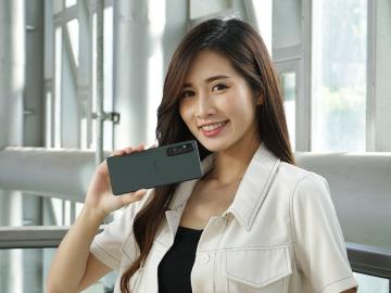 Sony Xperia 1 V換電池、維修螢幕要多少錢?通路維修價格整理(2024.5)