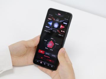 ROG Phone 6與6D哪裡還買得到手機?通路最低價格一次看(2024.6)
