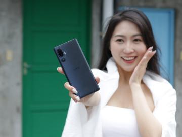 [SOGI調查報告]HTC U24 pro值不值得買？網友給這6項評價