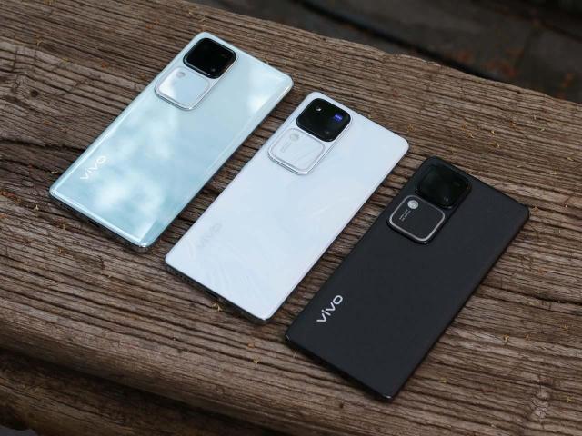 vivo蔡司柔光人像手機超好拍！V30 Pro 5G通路最低價格整理(2024.7)