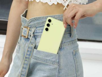 三星超人氣手機入手免萬元！SAMSUNG A55 5G通路最低價格整理(2024.7)