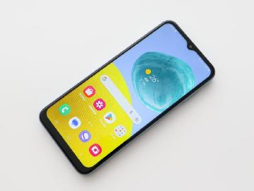 比旗艦手機還要大的6千電量手機！三星M14 5G通路最低價格整理(2024.8)