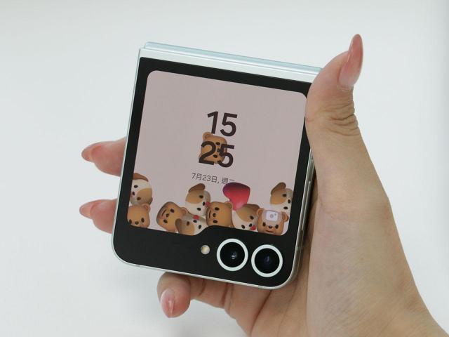 [SOGI調查報告]三星Z Flip6網友怎麼看？超過半數評價願意入手