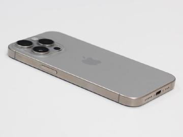 這幾款iPhone換電池、維修螢幕要花多少錢?通路平均價格一次看(2024.9)