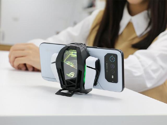 6千大電量與雙前置喇叭！ROG Phone 6與6D通路最低價格一次看(2024.11)