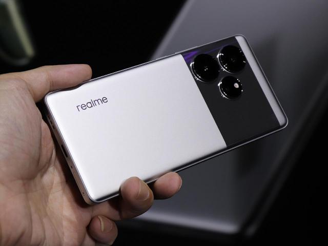 realme GT 6上市不到半年價格已跌5千！划算入手通路、空機最低價格一次看(2024.12)
