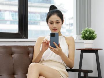 開工想換AI手機讓工作更順利?華碩Zenfone 11 Ultra通路最低價格一次看(2025.新春)