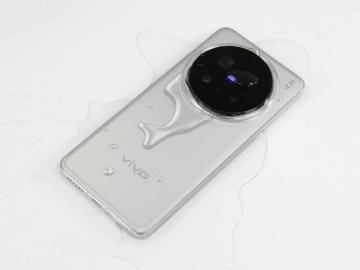 X200與X200 Pro不小心泡到水該怎麼辦？vivo教你如何搶救手機被水損害的方法