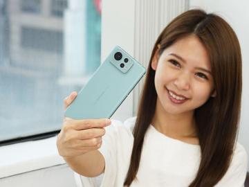 感光元件規格升級、新增AI追焦錄影！華碩Zenfone 12 Ultra相機實測