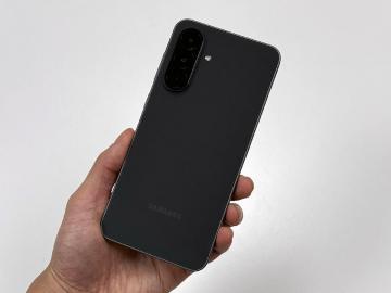 [SOGI調查報告]SAMSUNG A56網友買單嗎？7成網友這樣評價！