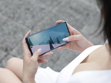 HTC U24 pro通路最低價格一次看！6成網友入手後滿意高評價(2025.4)