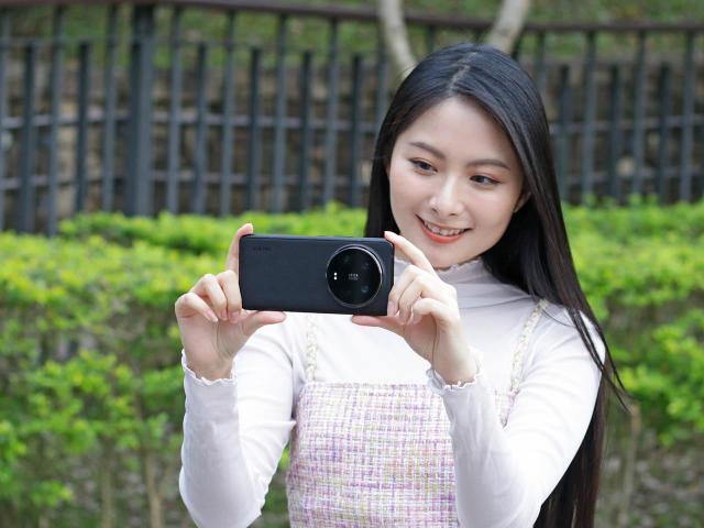 想升級手機攝影？小米14 Ultra通路價格狂降8100、現在入手超划算(2025.4)