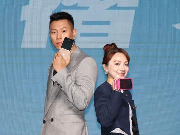 Motorola razr 60 ULTRA旗艦摺疊手機台灣上市！價格優惠及規格一次看