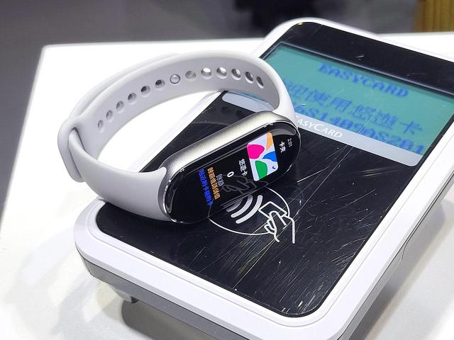 又降價了！小米手環9 NFC現在價格千元有找