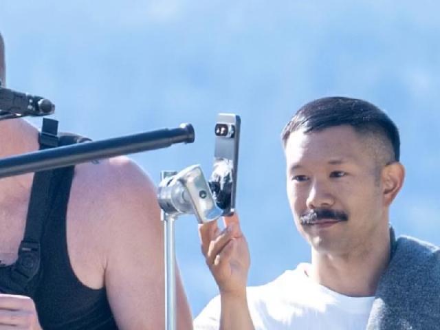 Google Pixel 10廣告拍攝現場疑被撞見！新機外觀與特色曝光