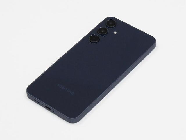 三星A55便宜現貨空機哪裡買？通路最低價格一次看(2025.6)