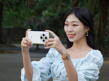 出門拍美照不用再帶厚重相機!OPPO Find X8 Pro通路價格最多省萬元(2025.6)