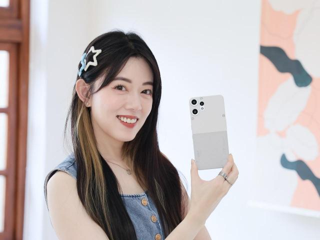 不只是手機，更是風格工具箱！CMF Phone 2 Pro開箱