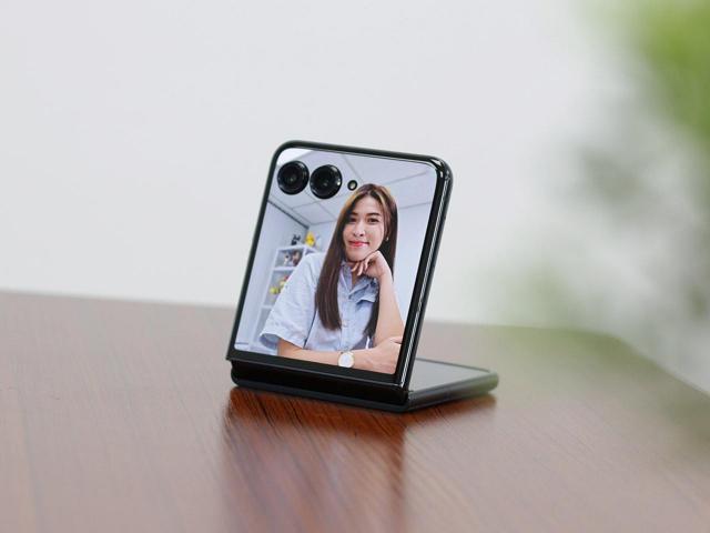 Motorola摺疊手機現在買直接省萬元！razr 50 ULTRA通路最低價格一次看(2025.7)