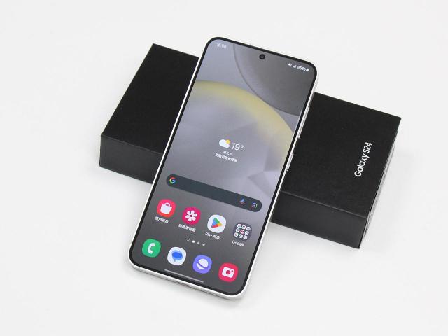 不到1萬7也能買到三星旗艦手機！SAMSUNG S24通路最低價格一次看(2025.8)