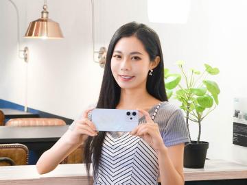 6千大電量規格、AI中階手機 OPPO Reno14 F 5G開箱