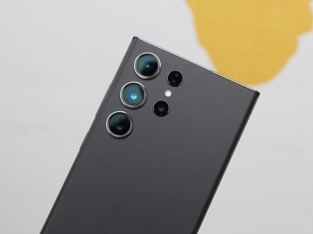 現在買二手SAMSUNG S23 Ultra直降兩萬七！通路優惠價格一次看(2025.9)