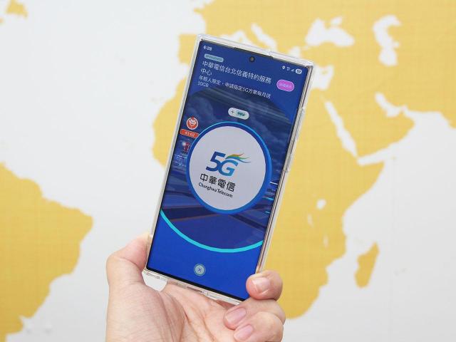 中華電信門市設置《Pokémon GO》補給站與道館！完成活動可兌換寶可夢限量手拿扇