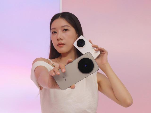 vivo X300系列首發天璣9500、能外接長焦增距鏡！規格比較與何時上市一次整理
