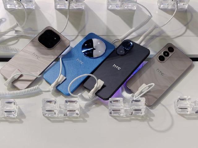 HTC多款野火機在杜拜首度亮相 Wildfire E7 Elite帶有電競風格