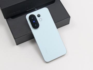 vivo小螢幕手機也有6千5大電量!X200 FE通路最低價格一次看(2025.10)