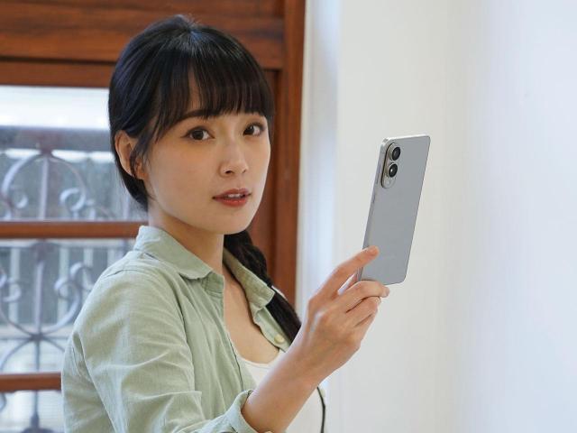 三星超薄手機現在買可省快1萬5!SAMSUNG S25 Edge通路最低價格一次看(2025.10)