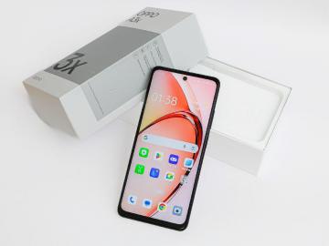 OPPO軍規抗摔手機不用2千4就能入手!A3x通路最低價格一次看(2025.11)