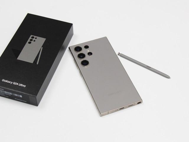 想體驗三星演唱會手機不一定要買新機！SAMSUNG S24 Ultra二手通路均價更划算(2025.11)