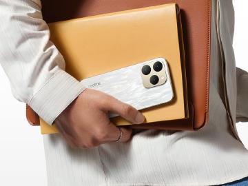 7千大電量、IP69防水手機 realme 15T價格8千有找