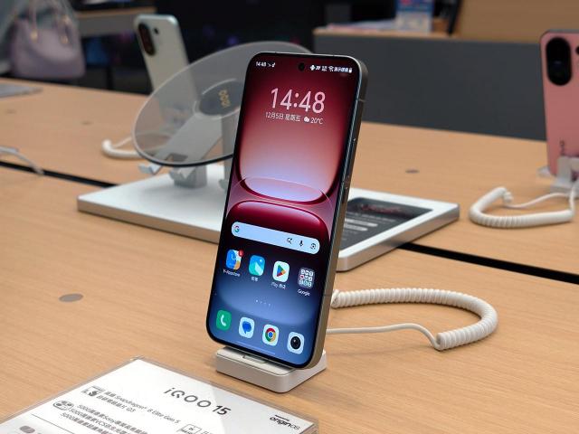 iQOO 15正面挑戰華碩ROG Phone！舊換新最高現折20500元