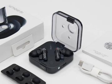 是充電盒也是收音麥克風！Nothing Ear 3真無線降噪耳機開箱評測